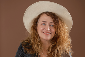 Lynn Drury