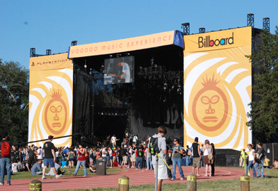 billboard_stage-copy400