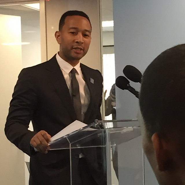 16635826274_0a3d4b9971_z