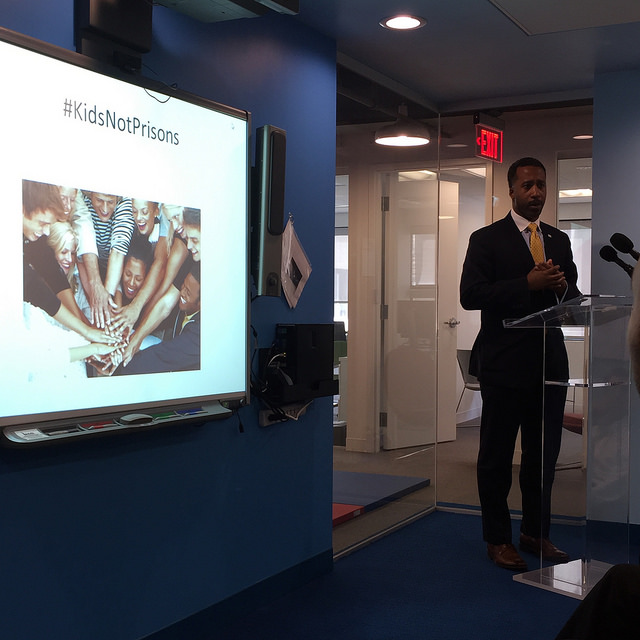 17050874117_3ffcf7b380_z