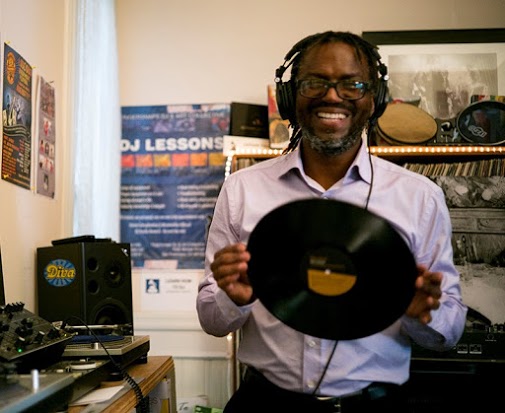 d86888d7-690e-458d-b1bc-dbefbe518ccb