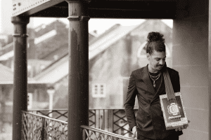 Mahmoud Chouki presents an Easter Celebration